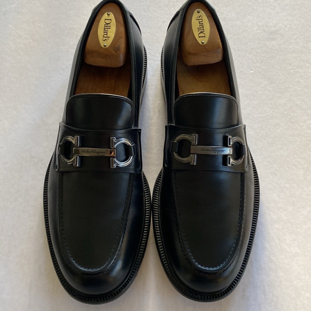 Salvatore Ferragamo Black Leather Loafers Size 10.5